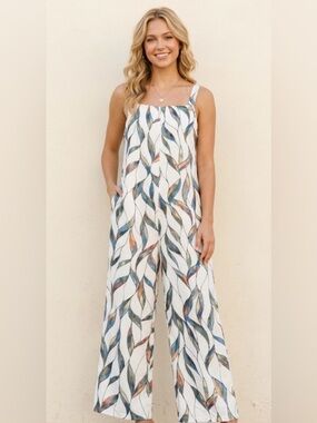 NoraCora Sleeveless
Jumpsuit Leaf Print Wide
Leg Women Size M